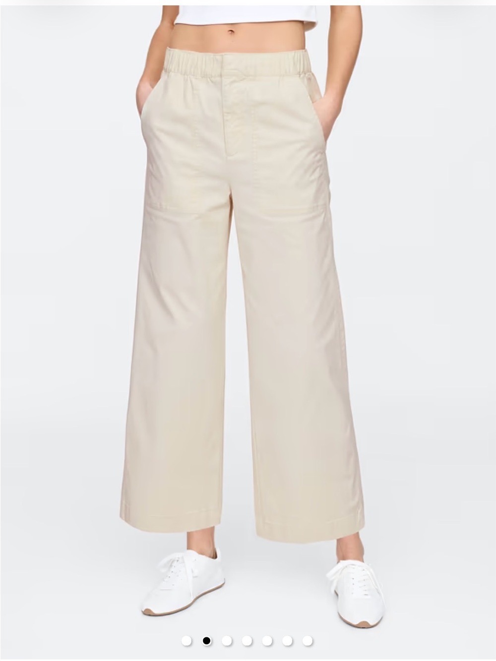 Old Navy Wide-Leg Cropped Pants in Light Beige Petite M